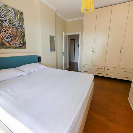 Seaview Apartment Vlorë Exterior foto